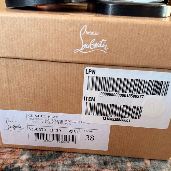 NEW Christian Louboutin Black Leather Logo Slides Sandals| EU 38 (US 7.5–8) - Picture 4 of 8